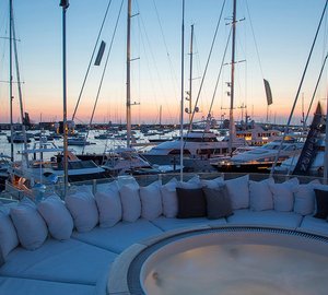 AYSS – A co-sponsor of the Welcome Party at 2014 Newport Charter Yacht Show