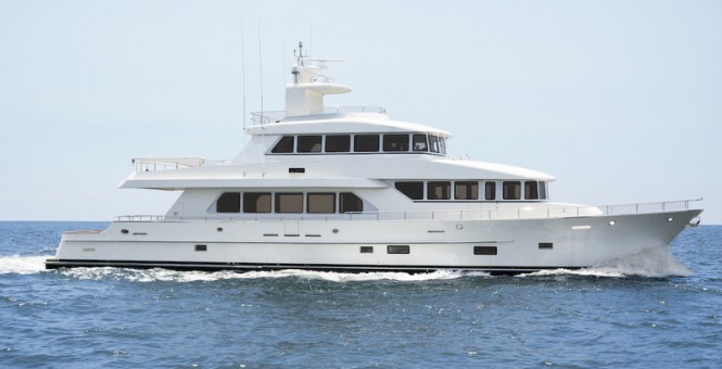 100ft motor yacht SkyMaster by Paragon Motor Yachts under sea trials