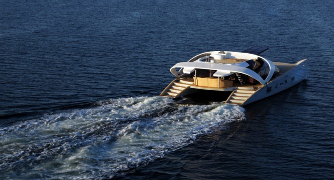 Luxury yacht AIR 77 - aft view Luxury yacht AIR 77 - aft view