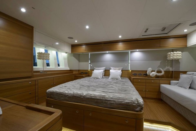 Super yacht Reina - Cabin - Photo credit to Oyster Yachts