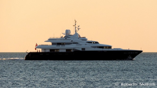 43m charter yacht ALASKA entering the port of Livorno in Italy 43m charter yacht ALASKA entering the port of Livorno in Italy