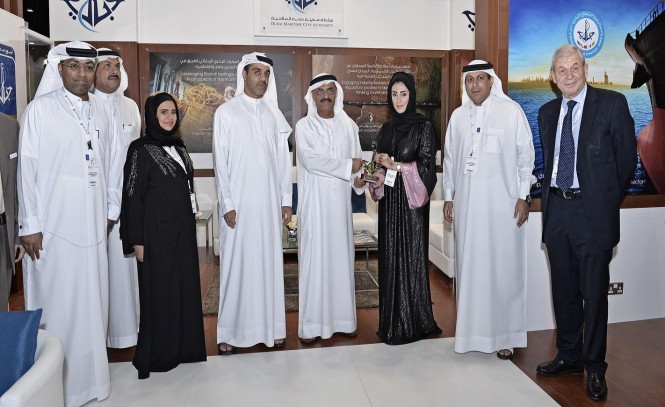 H.E. Dr. Abdullah Belhaif Al-Nuaimi, Minister of Public Works during his visit to DMCA’s pavilion at SMEM exhibition.