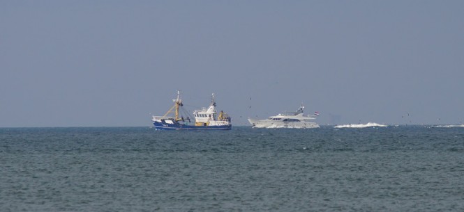 Mulder 98 Flybridge Yacht YN 1391 - Image credit to Kees Torn