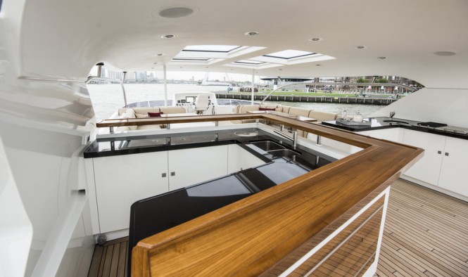 Mulder 98 Flybridge super yacht YN1391 - Exterior Mulder 98 Flybridge super yacht YN1391 - Exterior