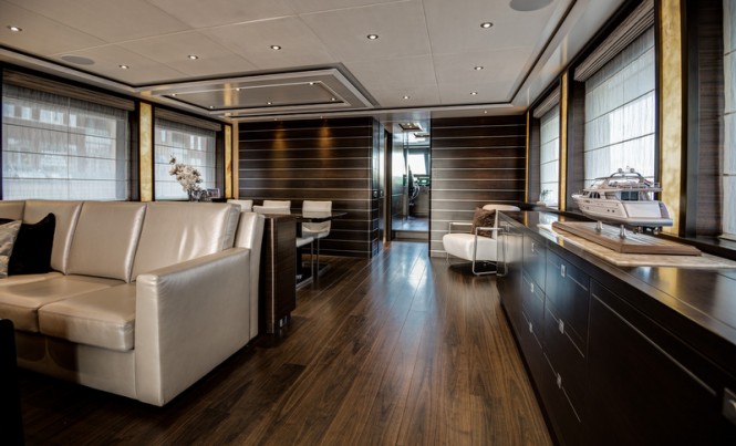 Mulder 98 Flybridge super yacht YN1391 - Interior Mulder 98 Flybridge super yacht YN1391 - Interior
