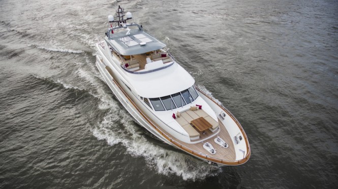 Mulder 98 Flybridge super yacht YN1391 from above Mulder 98 Flybridge super yacht YN1391 from above