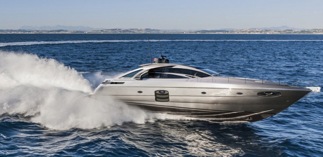New Pershing 70 Yacht propelled by MTU engines