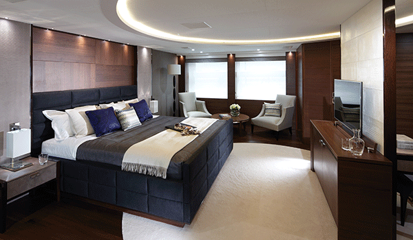 Princess 40M Yacht - Master Stateroom