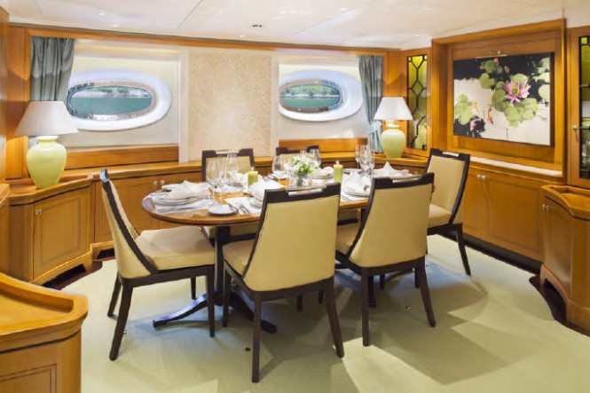 48m Wisp yacht - Dining - Photo by Cory Silken