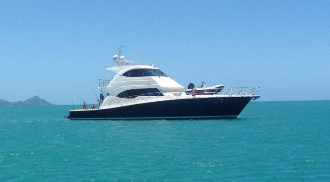 Does it get any better than this - beautiful waters of Whitsundays yacht holiday destination
