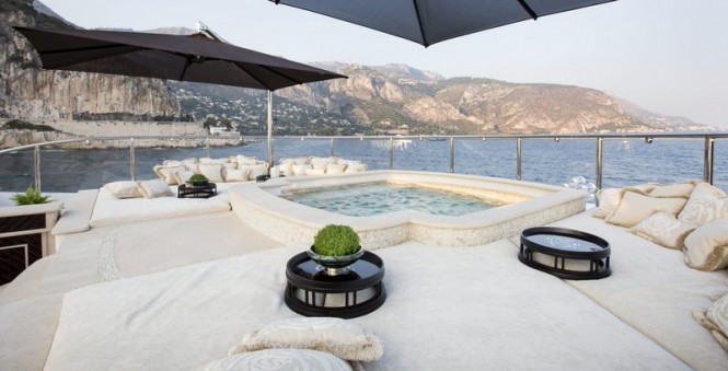 Luxury super yacht Illusion V - Exterior