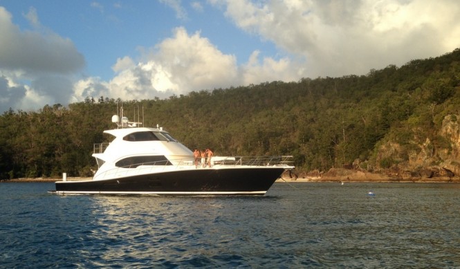 Riviera Flagship 75 Enclosed Flybridge yacht Seabreeze has a confident poise