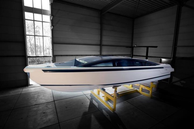 Tender to the 73m CRN mega yacht YALLA (CRN 132)