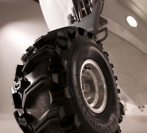 Amphibious technology kit for superyacht tender builders launched by Sealegs