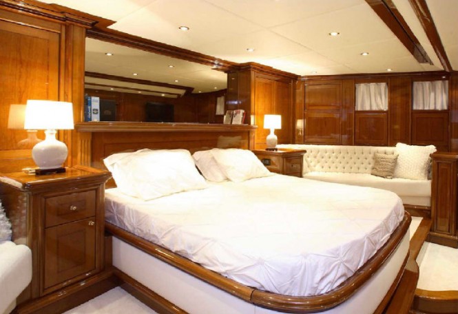 Nimir Yacht - Master Cabin