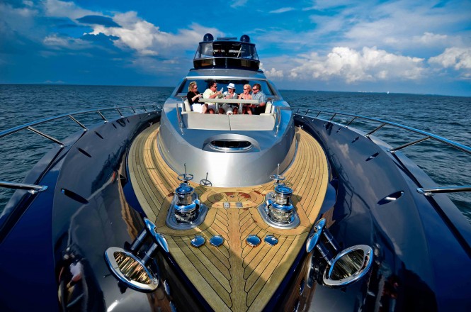 Lazzara motor yacht ALGORYTHM