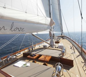 Su Marine sailing yacht IN LOVE among IY&A Awards 2015 Finalists