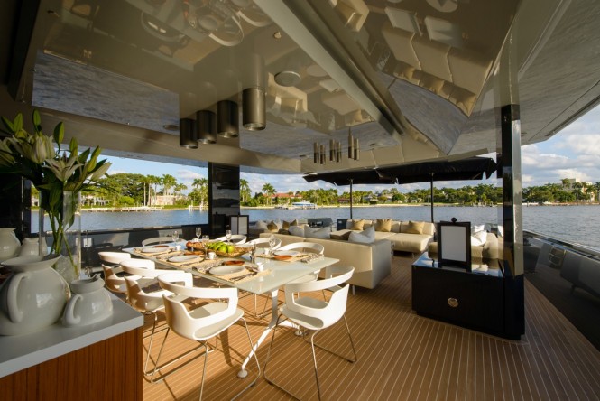 8th Arcadia 85 US edition Yacht - aft deck