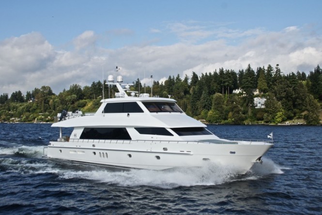 Luxury yacht SeaVenture