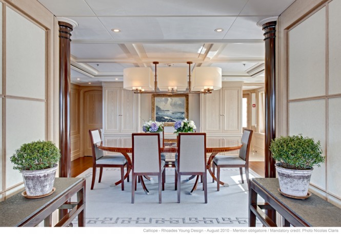 Main Deck Dining Area on superyacht Calliope - Interior by Rhoades Young Design