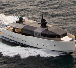 Arcadia 85 Hull #07 motor yacht LADY 007 delivered in Hong Kong