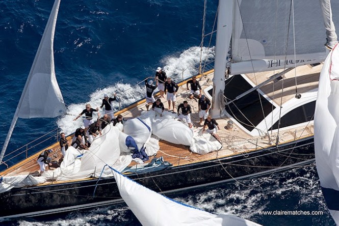 Luxury charter yacht Highland Breeze, teamwork on the bow, SYC Palma 2014