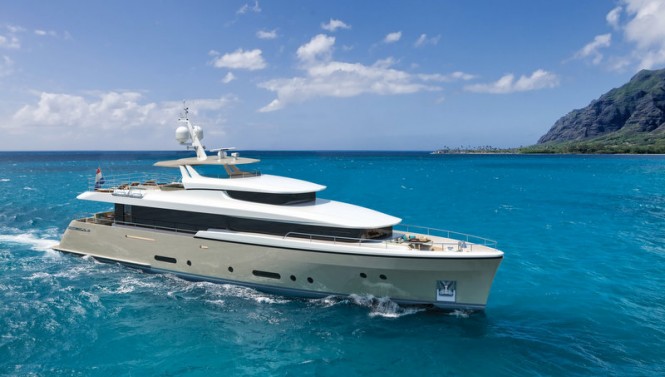 Luxury motor yacht Matica 