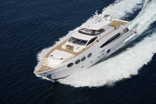 Majesty 105 Yacht to be displayed by Gulf Craft at the 2015 Indonesia Yacht Show