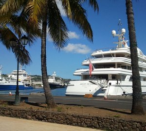 Luxury superyacht marinas in French Polynesia