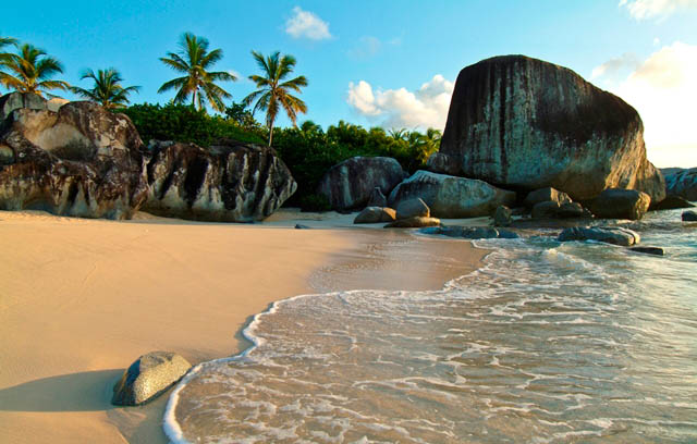 Stunning bays and beautiful blue waters in the British Virgin Islands