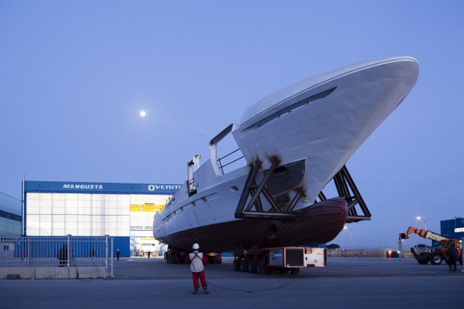 42m Mangusta Oceano 42 yacht under construction