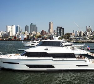 Debut of brand new motor yacht Horizon V80 Cockpit at next month’s Newport Beach Boat Show