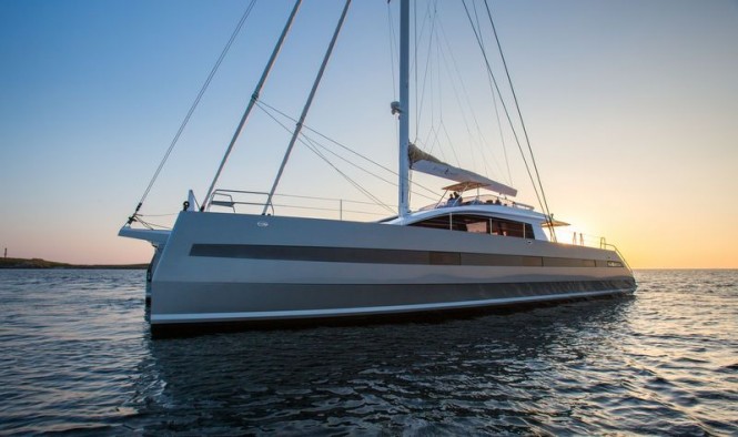Luxury charter yacht WindQuest