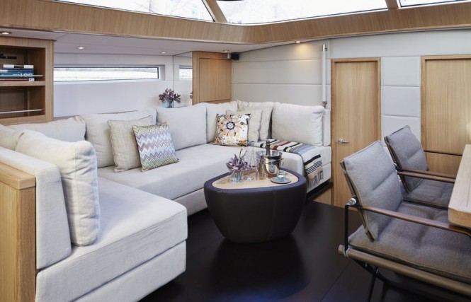 Luxury yacht Contest 72CS - Saloon