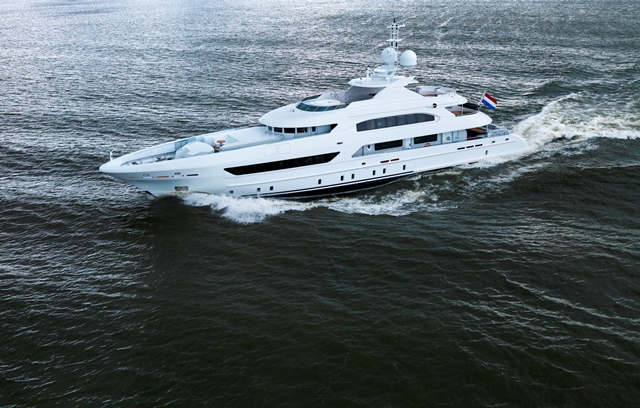 47m Heesen Elena Yacht