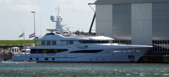 Amels motor yacht Hull 468 - side view - Photo by Dutchmegayachts