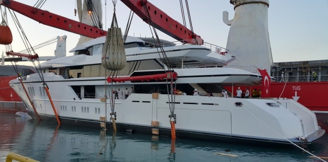 Luxury motor yacht IRIMARI on the water