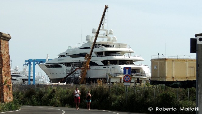 Luxury motor yacht Silver Angel - Photo by Roberto Malfatti