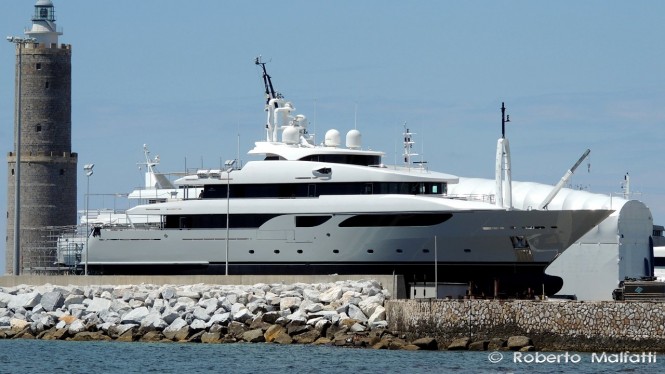 Luxury yacht SOUTH - Photo by Roberto Malfatti