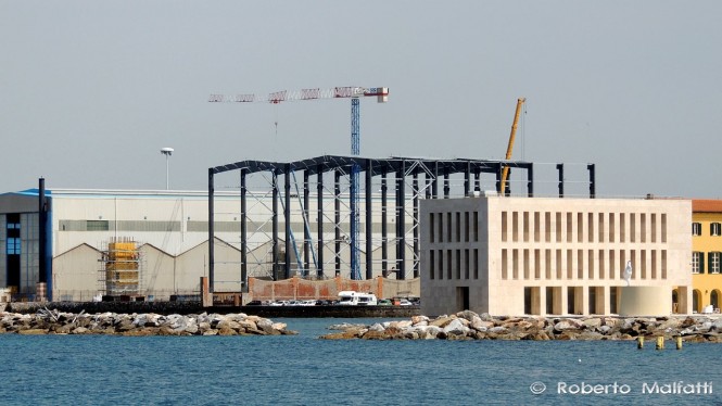 New Benetti shed for 100m+ Superyachts