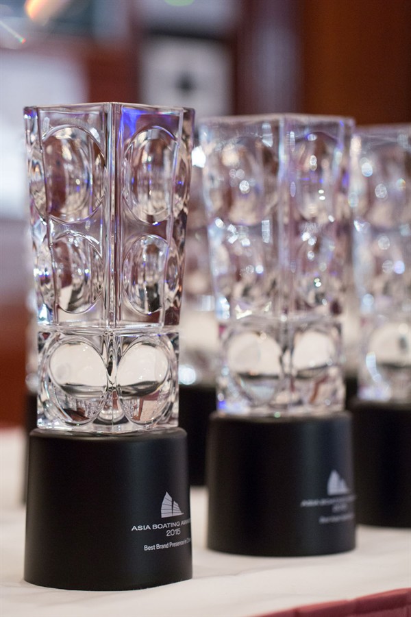 Stunning Baccarat crystal trophies - Image credit to Asia Pacific Boating