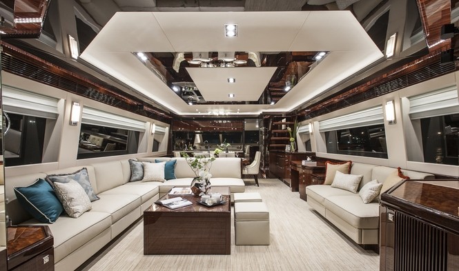 Superyacht E88 by Horizon - Saloon