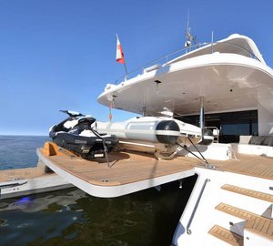 New 70 Sunreef Power Yacht BLUE BELLY with a fully open saloon