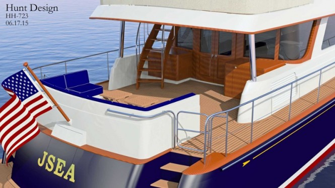 Hunt 72 Yacht - aft view