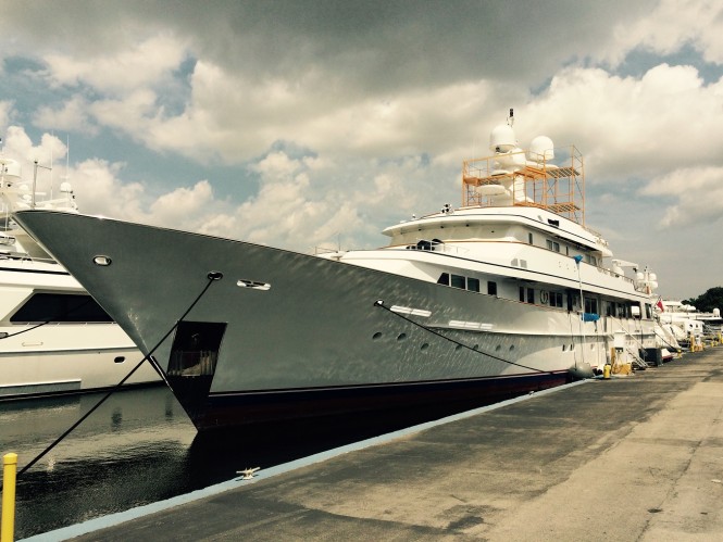 Luxury motor yacht Endless Summer