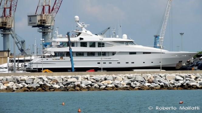 Luxury yacht MIM - Photo by Roberto Malfatti