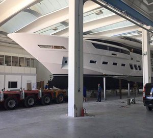New Dreamline 34M Yacht Leaving Her Shed
