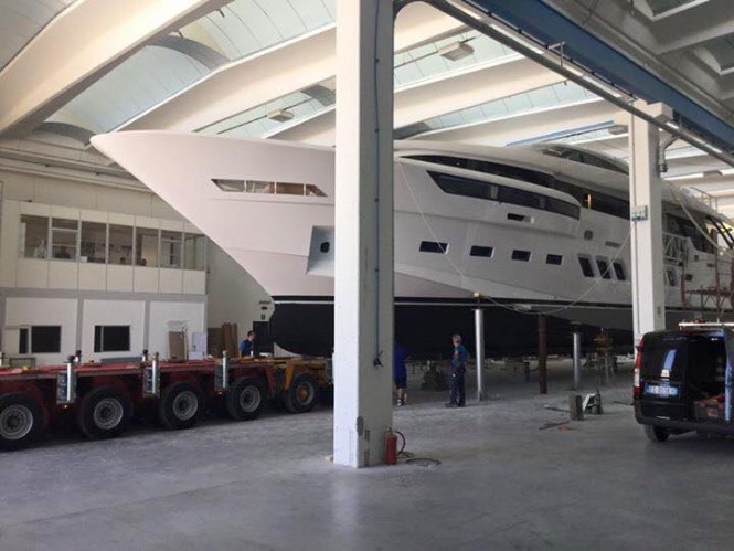 New Dreamline 34M Yacht leaving her shed - Photo credit to DL Yachts Dreamline