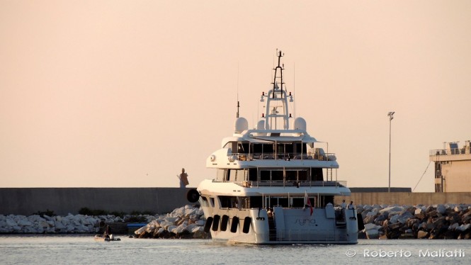 SYNA Yacht - aft view - Photo by Roberto Malfatti