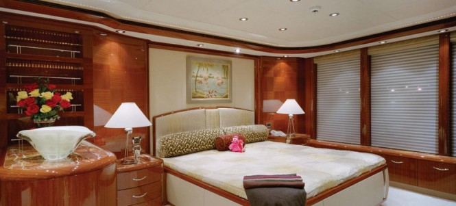 Super yacht ALLEGRIA - Owners Cabin